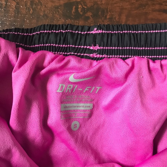 Nike Dri Fit Shorts - Picture 4 of 4